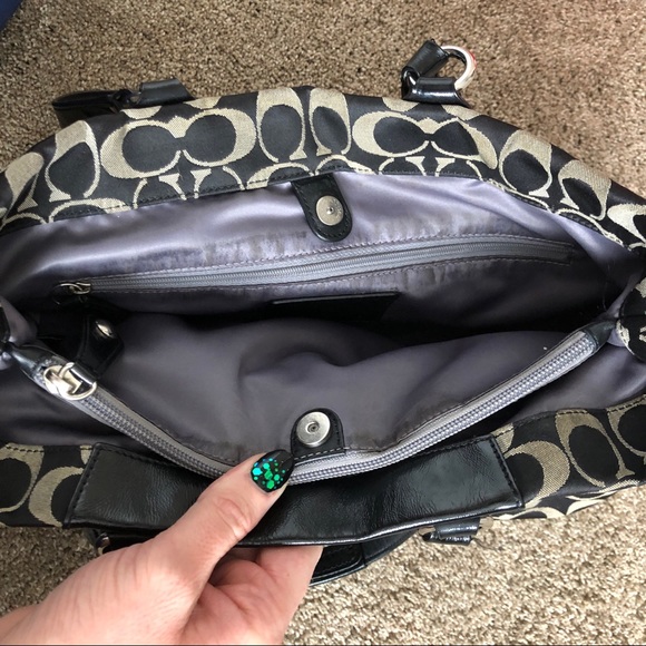 Authentic Coach Ashley Signature Bag - Picture 10 of 13